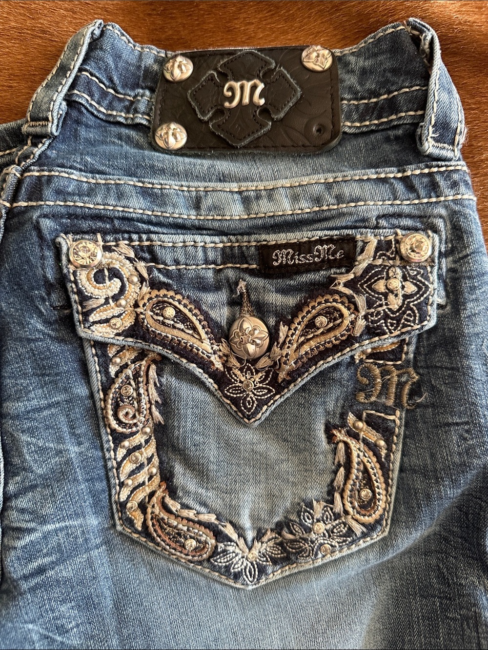 Miss Me Blue Embroidered bootcut Jeans Duo - Picture 5 of 7
